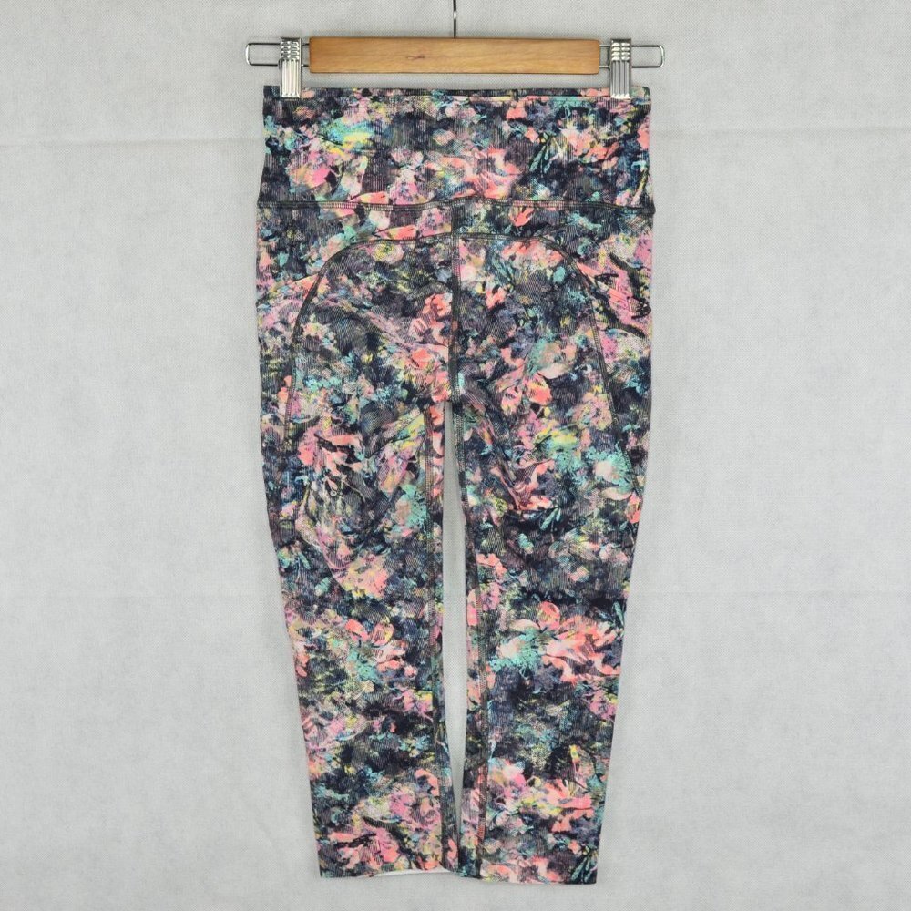 lululemon Fast & Free Crop II *Nulux 19" Size 4 in Dappled Daze Multi - Picture 3 of 4